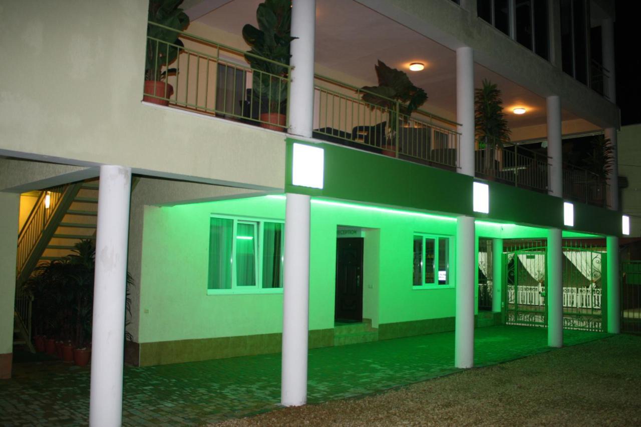 Green Hotel-Club Zatoka Exterior foto